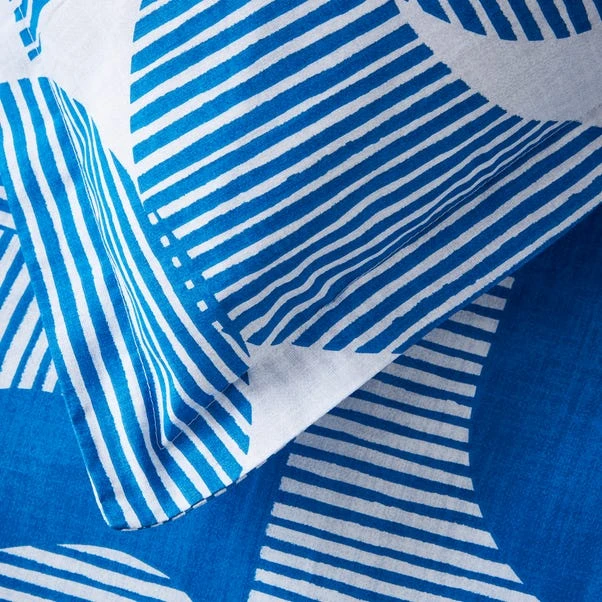 Elements Ezra Blue Oxford Pillowcase 5 Elements Ezra Blue Oxford Pillowcase - Image 3